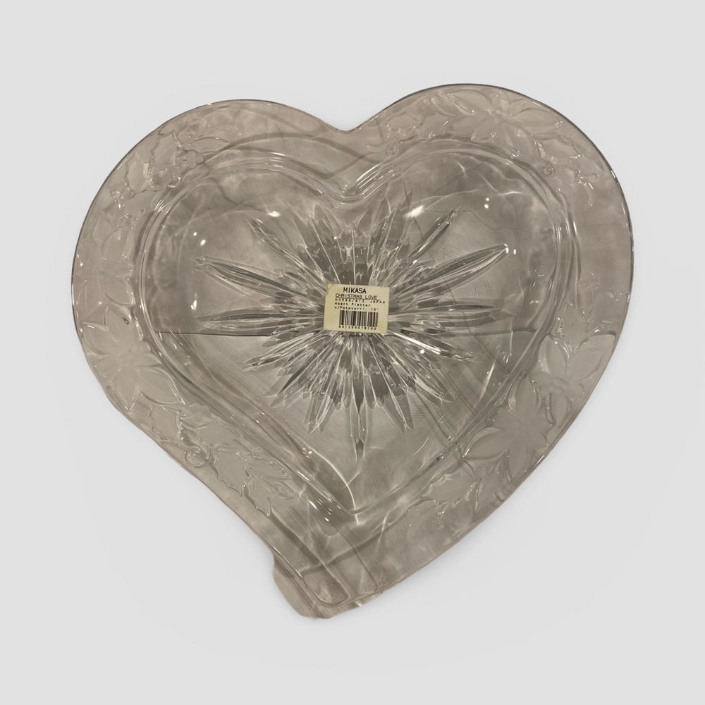 Mikasa Clear Crystal Heart Shaped Platter Floral Etched Design “Christmas Love”